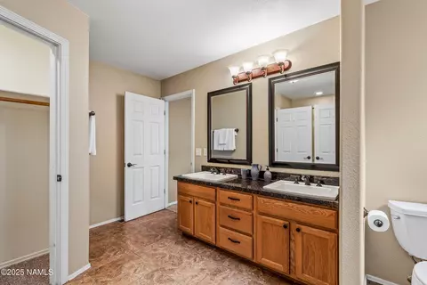 69 E Mohawk Dr, Flagstaff, AZ 86005 photo 17
