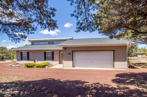 5966 N Wilshire Dr, Williams, AZ 86046
