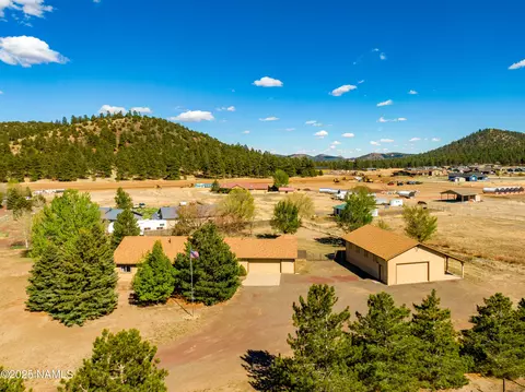 6120 E Treadway Trl, Flagstaff, AZ 86004