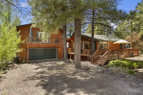 655 E Trout Creek Rd, Munds Park, AZ 86017