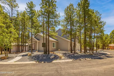 5091 E Seminole Dr, Flagstaff, AZ 86004