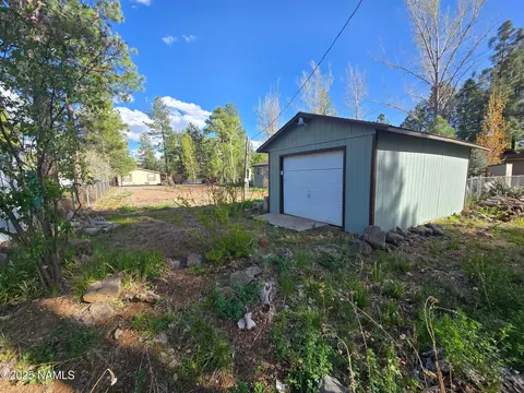 17150 S Poco Pl, Munds Park, AZ 86017