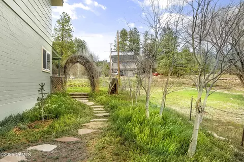 1362 W Cochran Ave, Flagstaff, AZ 86005 photo 23