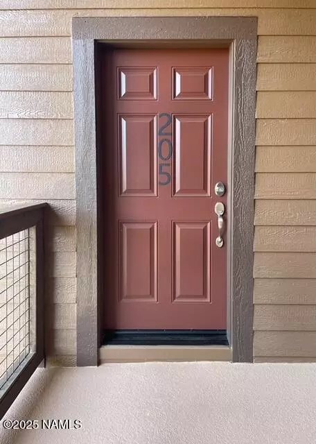 2950 W Presidio Dr #205, Flagstaff, AZ 86001