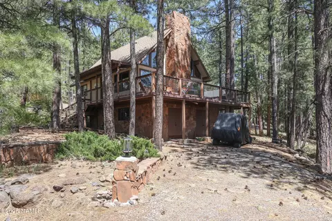 17765 S Buckskin Cir, Munds Park, AZ 86017