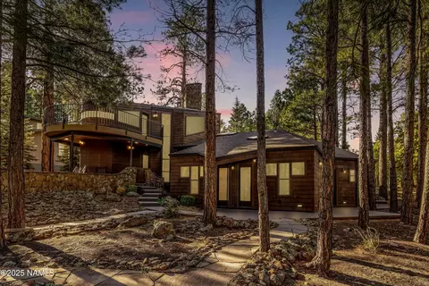 5281 E Hickory Dr, Flagstaff, AZ 86004
