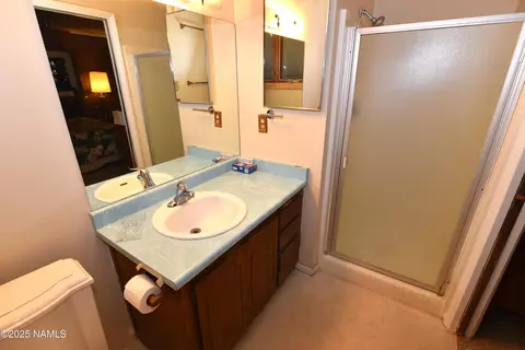 Bath - 733 S 3rd St, Williams, AZ 86046 photo 1 of 3