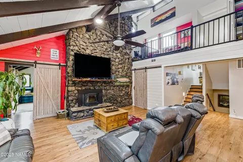 Entry Way - 5201 E Duquesne Ln, Flagstaff, AZ 86004 photo 1 of 2