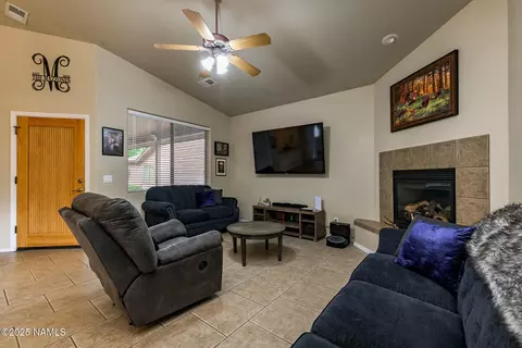 Living - 621 Brookline Loop, Williams, AZ 86046 photo 1 of 1