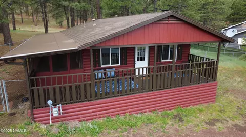 3304 Kachina Trl, Flagstaff, AZ 86005