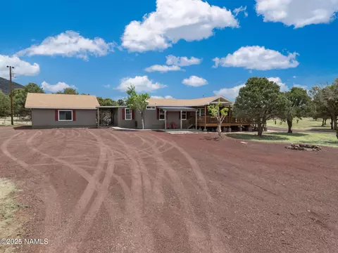 8401 N Cedar St, Williams, AZ 86046 photo 2