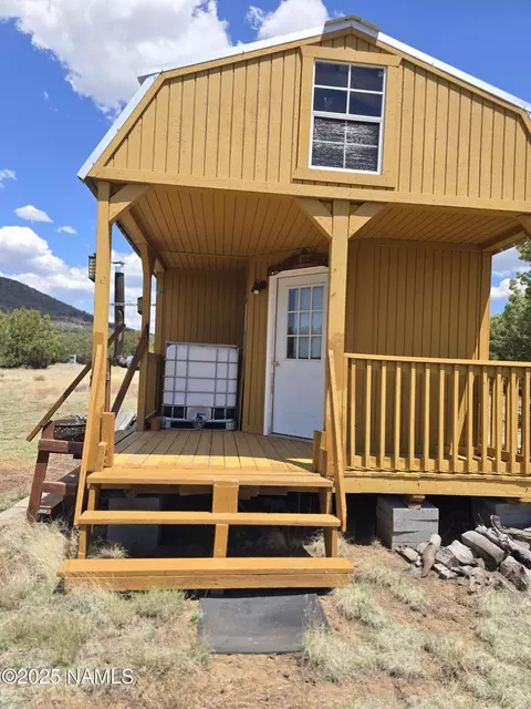 188 E Orchid Dr, Williams, AZ 86046 photo 3