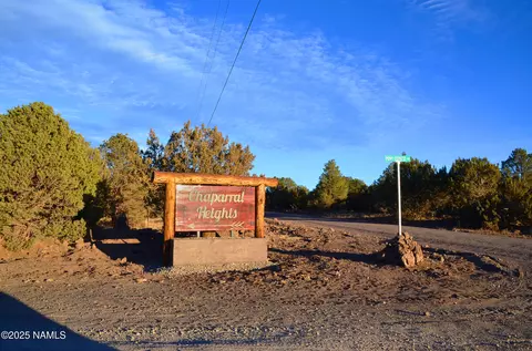 1195 E Chaparral Ln, Williams, AZ 86046