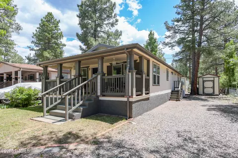 17295 Big Sky Dr, Munds Park, AZ 86017
