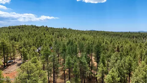 7410 E Knighthood Ln, Williams, AZ 86046