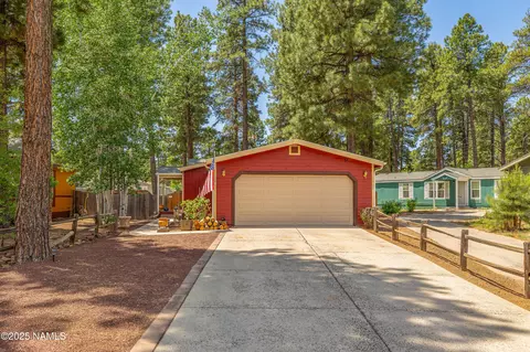 1505 S Burlington St, Flagstaff, AZ 86001