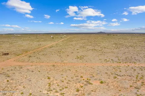 273 E Stanford Ave, Williams, AZ 86046 photo 2