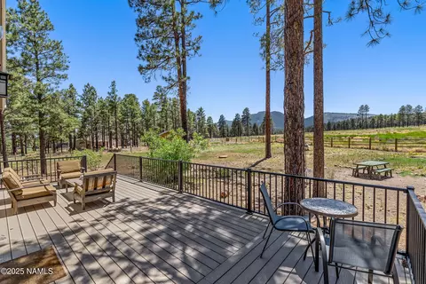 4830 E Crestview St, Flagstaff, AZ 86004 photo 9