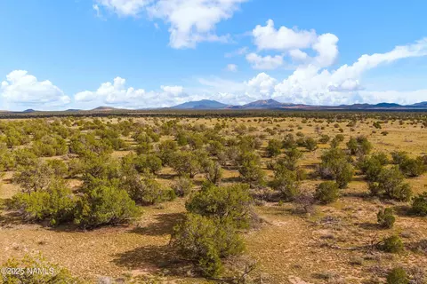 3697 E South Rim Ranch Rd #B, Williams, AZ 86046