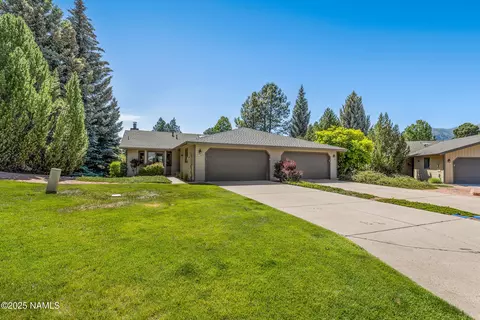 2303 N Plateau Dr, Flagstaff, AZ 86004