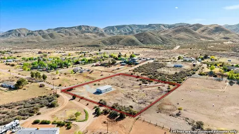 11230 E Putnum Dr, Mayer, AZ 86333 photo 31