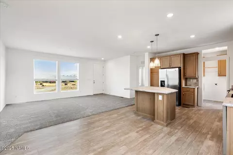 11230 E Putnum Dr, Mayer, AZ 86333 photo 9