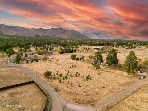 5525 Lene Ln, Flagstaff, AZ 86004