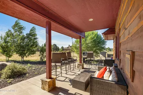 Exterior - 7507 Deville Ln, Flagstaff, AZ 86004 photo 4 of 5