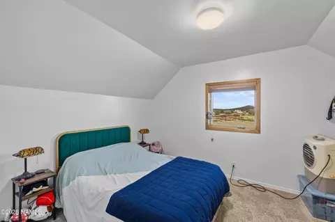 Bedroom - 7507 Deville Ln, Flagstaff, AZ 86004 photo 5 of 5