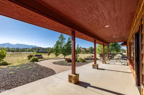 Exterior - 7507 Deville Ln, Flagstaff, AZ 86004 photo 5 of 5