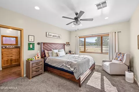 Bedroom - 7507 Deville Ln, Flagstaff, AZ 86004 photo 1 of 5