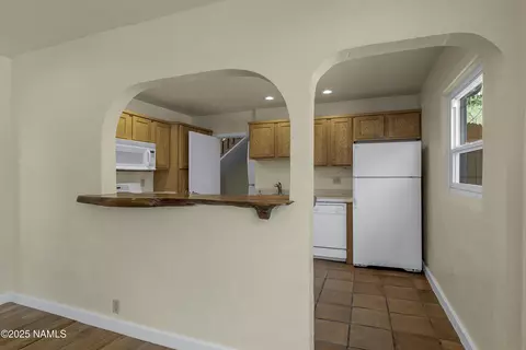 1905 E Mountain View Ave, Flagstaff, AZ 86004 photo 5