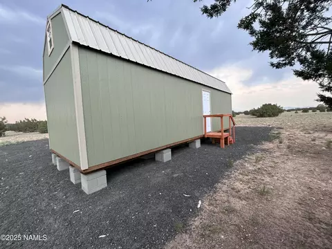 223 Picacho Butte Dr, Ash Fork, AZ 86320 photo 8