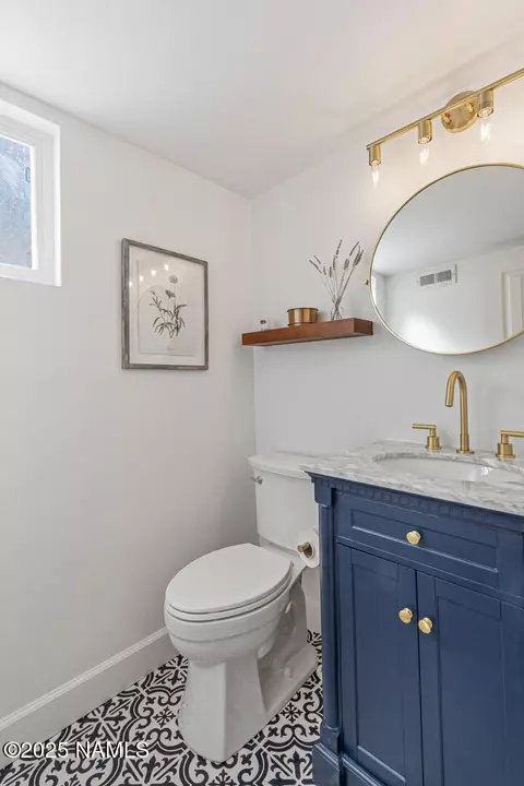 Bath - 3373 E Ascona Way, Flagstaff, AZ 86004 photo 5 of 5