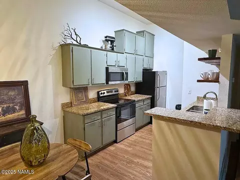 1385 W University Ave #282, Flagstaff, AZ 86001