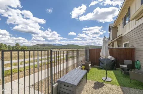 12296 Curtis Ct, Bellemont, AZ 86015