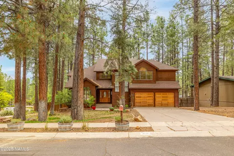 3130 Tina Ln, Flagstaff, AZ 86001
