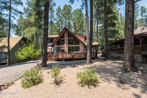 1410 E Lobo Ln, Munds Park, AZ 86017