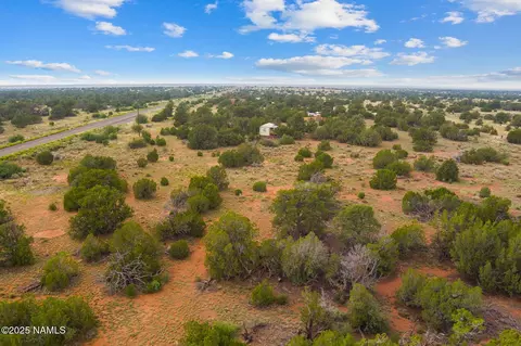 4675 E Simmons Ln N, Williams, AZ 86046 photo 10