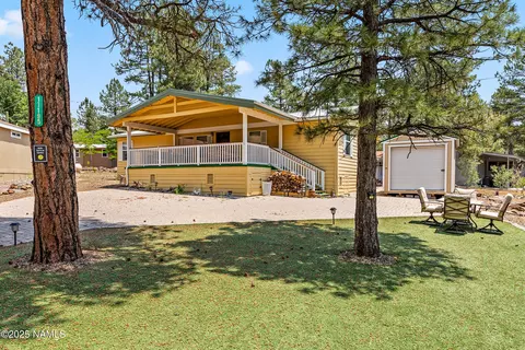 17195 Acoma Pl, Munds Park, AZ 86017