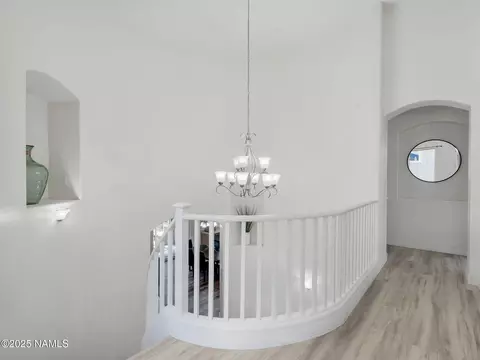 Entry Way - 1045 E Sterling Ln, Flagstaff, AZ 86005 photo 3 of 4