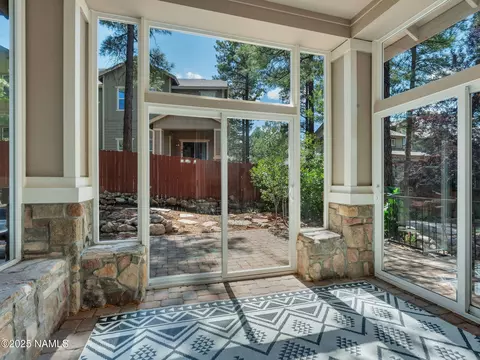 Exterior - 1045 E Sterling Ln, Flagstaff, AZ 86005 photo 5 of 9