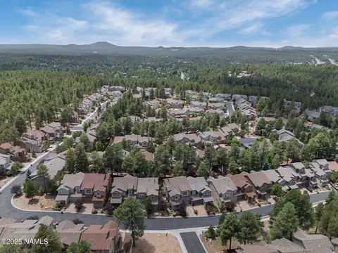 View/Area - 1045 E Sterling Ln, Flagstaff, AZ 86005 photo 6 of 6
