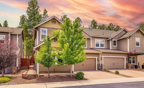 3285 S Hannah Ln, Flagstaff, AZ 86005