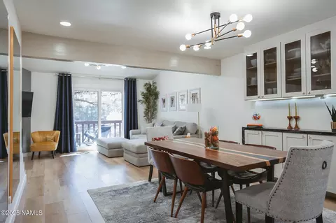 2450 N Earle Dr, Flagstaff, AZ 86004