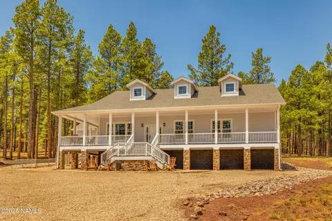 1533 S Minstrel Ln, Williams, AZ 86046