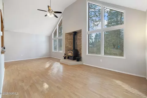 2433 Hano Trl, Flagstaff, AZ 86005