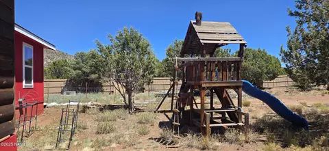 424 E Greenbrier Dr, Williams, AZ 86046 photo 9