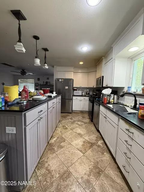 3312 N Walker St, Flagstaff, AZ 86004