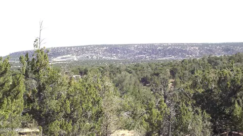 802 E Wampum Ln, Williams, AZ 86046